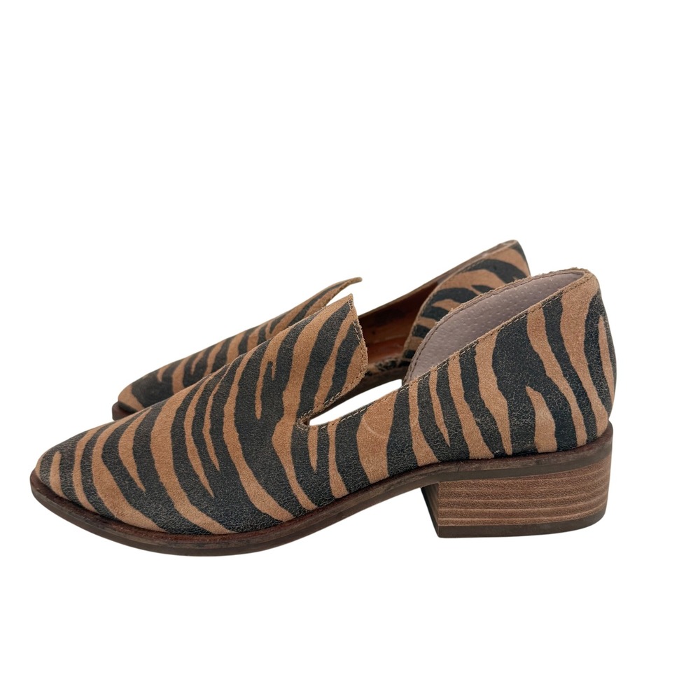 Lucky Brand‎ Garny Shoe Zebra Print Suede Leather Pointed Toe Loafer Size 7